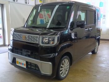 ウェイク L　SA　４WD