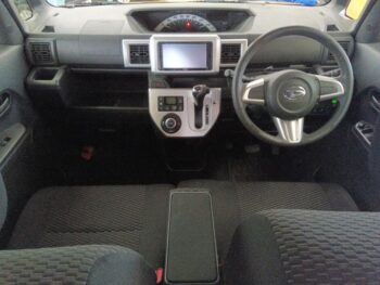 ウェイク L　SA　４WD