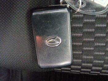 ウェイク L　SA　４WD