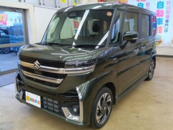 スペーシアカスタム ハイブリッドXS　全方位モニター純正９インチナビ・TV・スズキコネクト　４WD