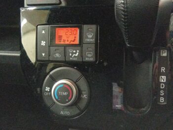 ウェイク Gターボ　SAⅡ　４WD