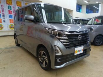 ルークス ハイウェイスターX　プロパイロットエディション　純正ナビ・TV・アラウンドビューモニター　後期型　４WD