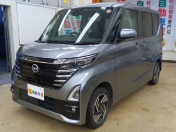 ルークス ハイウェイスターX　プロパイロットエディション　純正ナビ・TV・アラウンドビューモニター　後期型　４WD