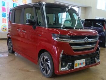 スペーシアカスタム ハイブリッドXS　未使用車　４WD