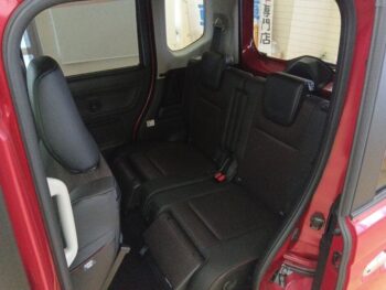 スペーシアカスタム ハイブリッドXS　未使用車　４WD