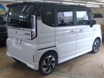 スペーシアカスタム ハイブリッド XS スズキセーフティサポート 未使用車 4WD