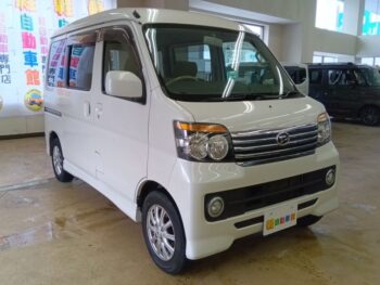 アトレーワゴン カスタムターボR　ディスプレイオーディオ　４WD