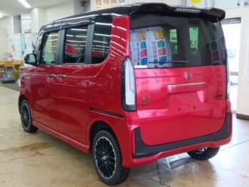 N-BOXカスタム ターボ　コーディネートスタイル２トーン　現行型　４WD