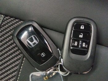 N-BOXカスタム ターボ　コーディネートスタイル２トーン　現行型　４WD