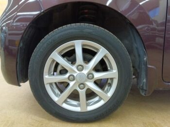 タント G　SA　純正ナビ・TV・バックカメラ　４WD