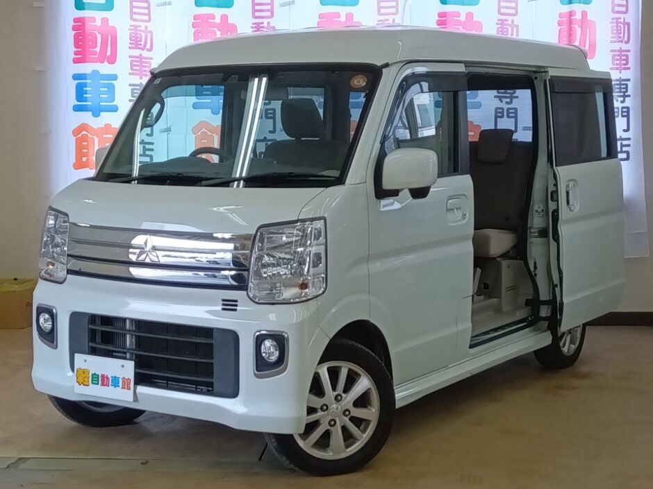 タウンボックス G　ターボ　ナビ・TV　４WD