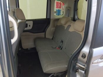 N-BOX G・Lターボホンダセンシング　ナビ付　４WD