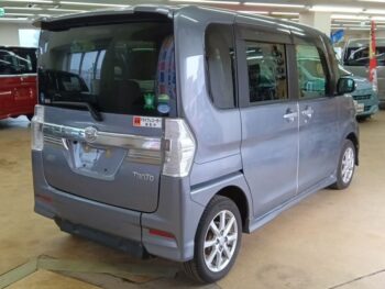 タントカスタム スローパーX”SA”リヤシート付仕様
