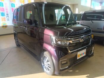 N-BOXカスタム L ナビ・TV 後期型 4WD