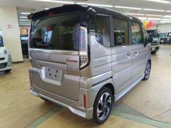 スペーシアカスタム ハイブリッドXS　４WD