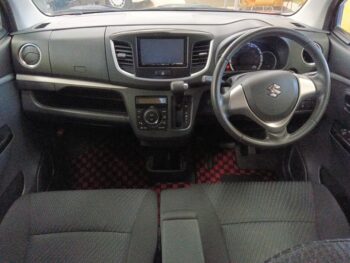 ワゴンR スティングレー X　レーダーブレーキサポート　ナビ付　４WD