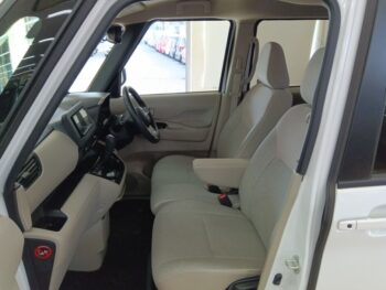 ルークス X　ナビ・アラウンドビューモニター　後期型　４WD