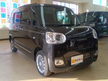 ムーヴキャンバス セオリー　Gターボ　純正ナビ・TV・バックモニター　４WD