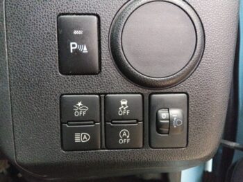 ミライース L　SAⅢ　４WD