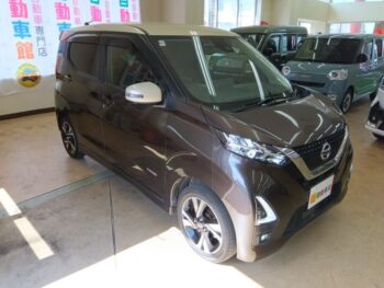 デイズ ハイウェスターGターボ　プロパイロットエディション　純正ナビ・TV・アラウンドビューモニター　４WD