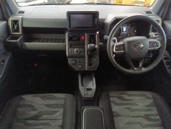 タフト Gターボ　ダーククロムベンチャー　パノラマモニター　４WD