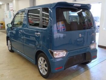 ワゴンR カスタムZ 昇降シート車　純正ナビ・TV・バックカメラ　４WD
