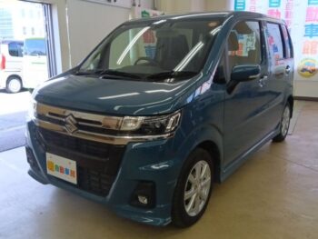 ワゴンR カスタムZ 昇降シート車　純正ナビ・TV・バックカメラ　４WD