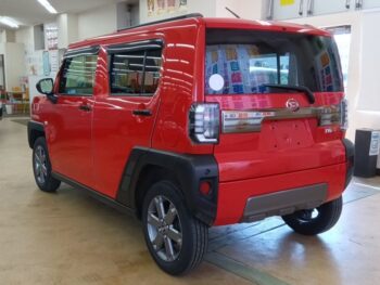 タフト Gターボ”ダーククロムベンチャー”　4WD