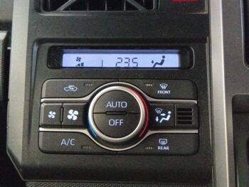 タフト Gターボ”ダーククロムベンチャー”　4WD