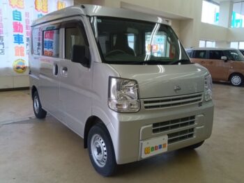 NV100クリッパーバン DX　４WD
