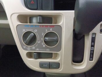 ムーヴ L　４WD
