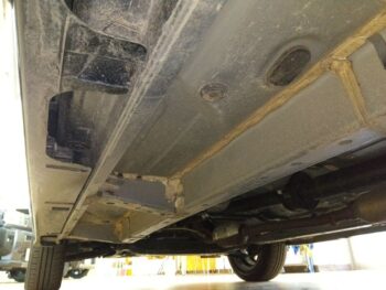 デリカミニ G　プレミアム　ナビ　全方囲カメラ　４WD
