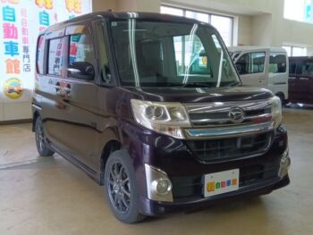 タントカスタム RS　SA　４WD
