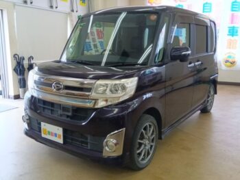 タントカスタム RS　SA　４WD