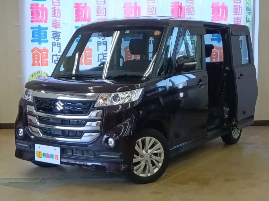 スペーシアカスタムZ ベースグレード　全方位モニター付純正ナビ・TV　４WD
