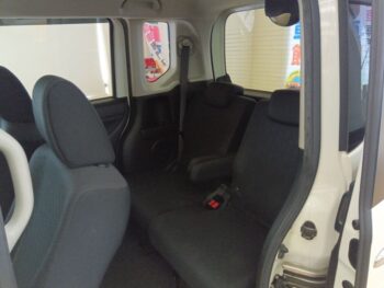 N-BOXカスタム G・Lパッケージ　ナビ・TV・バックカメラ　４WD