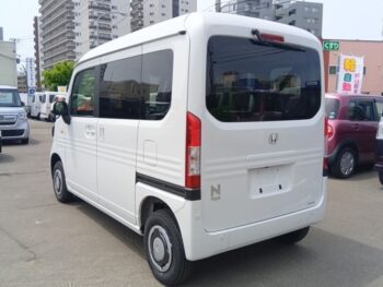 N-VAN ファン　４WD