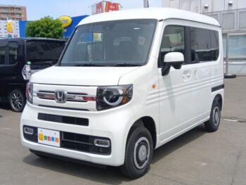 N-VAN ファン　４WD