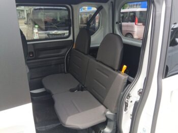 N-VAN ファン　４WD