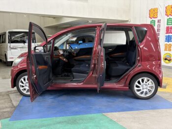ムーヴカスタム Rリミテッド　ターボ　純正ナビ・ＴＶ　バックカメラ　4WD