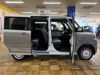 ムーヴキャンバス ストライプスＧ 4WD 未使用車