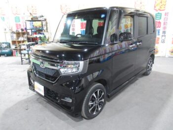 N-BOXカスタム G　Lホンダセンシング 4WD