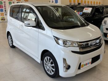 eKカスタム G　純正ナビ・TV・バックカメラ　4WD