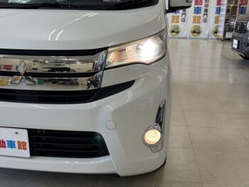 eKカスタム G　純正ナビ・TV・バックカメラ　4WD