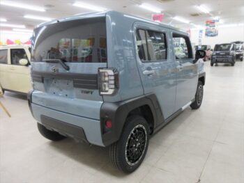 タフト X 未使用車 4WD