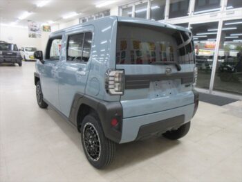 タフト X 未使用車 4WD