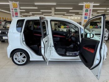 ムーヴカスタム ＲＳ ターボ ナビ・TV・バックカメラ 4WD