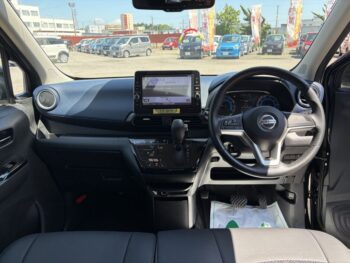 デイズ ハイウェイスターＸ 純正9インチナビ・TV・バックカメラ 4WD