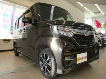 N-BOXカスタム G・Lホンダセンシング 4WD