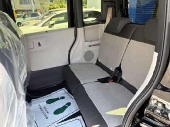 N-BOX ベースグレード 未使用車
